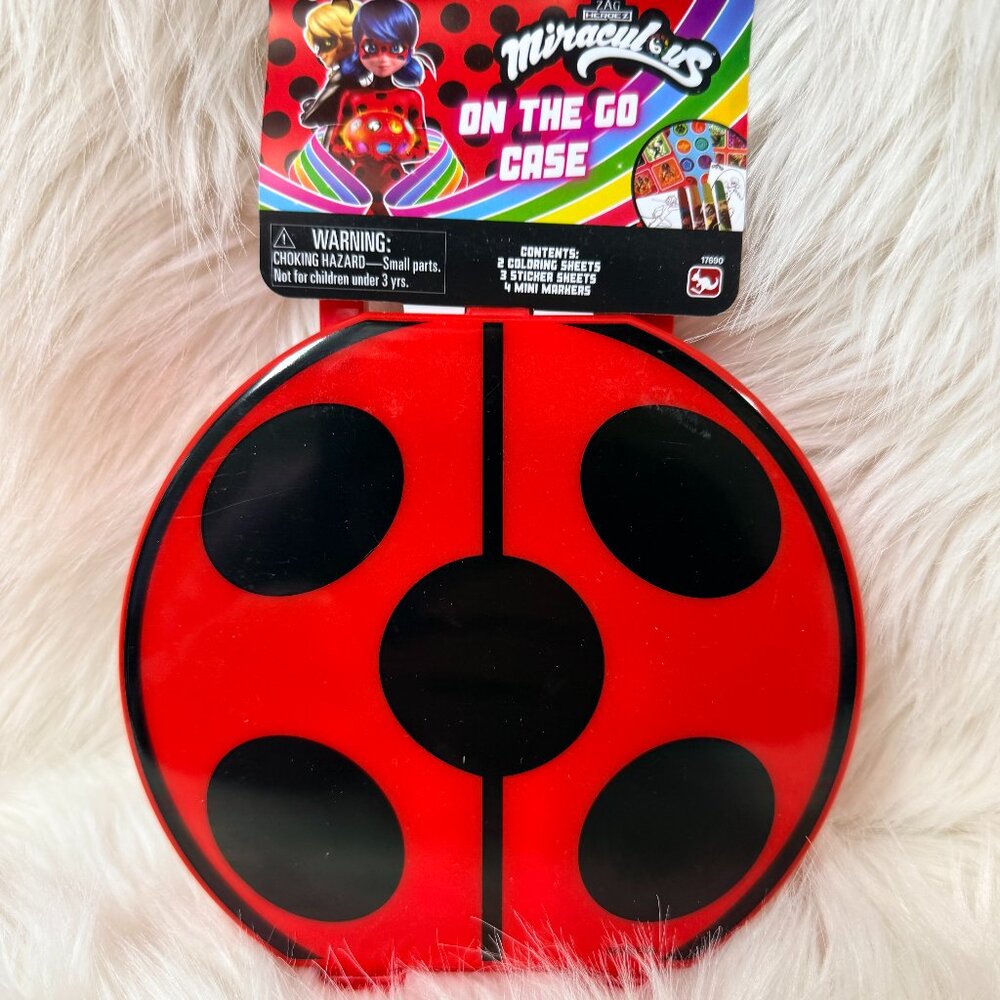 Kangaru Miraculous On-the Go Stationery Activity Case